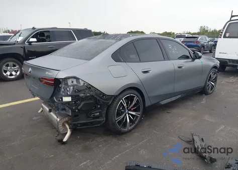 2025 BMW 530 I from USA, damaged, VIN WBA43FJ08SCU34384